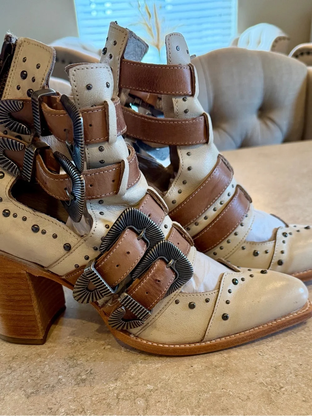 Freebird Women’s Judge Sandals - Picture 1 of 5
